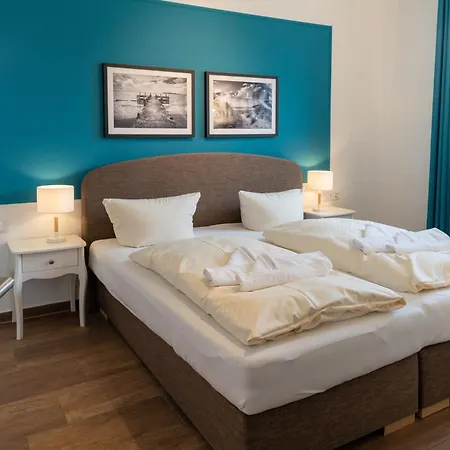 Haffhaeuser Am Stettiner Haff Haus 1 We 2 Golf Special Buchbar