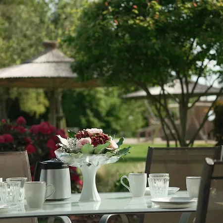 Apartament Haffhaeuser Am Stettiner Haff Haus 1 We 2 Golf Special Buchbar